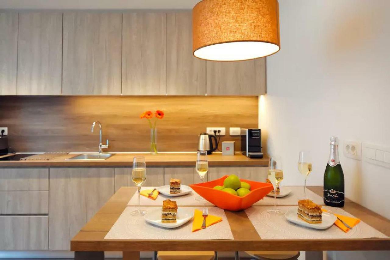 ★ Exclusive Central Apartment ★ Free Garage ★ Ljubljana Eksteriør bilde