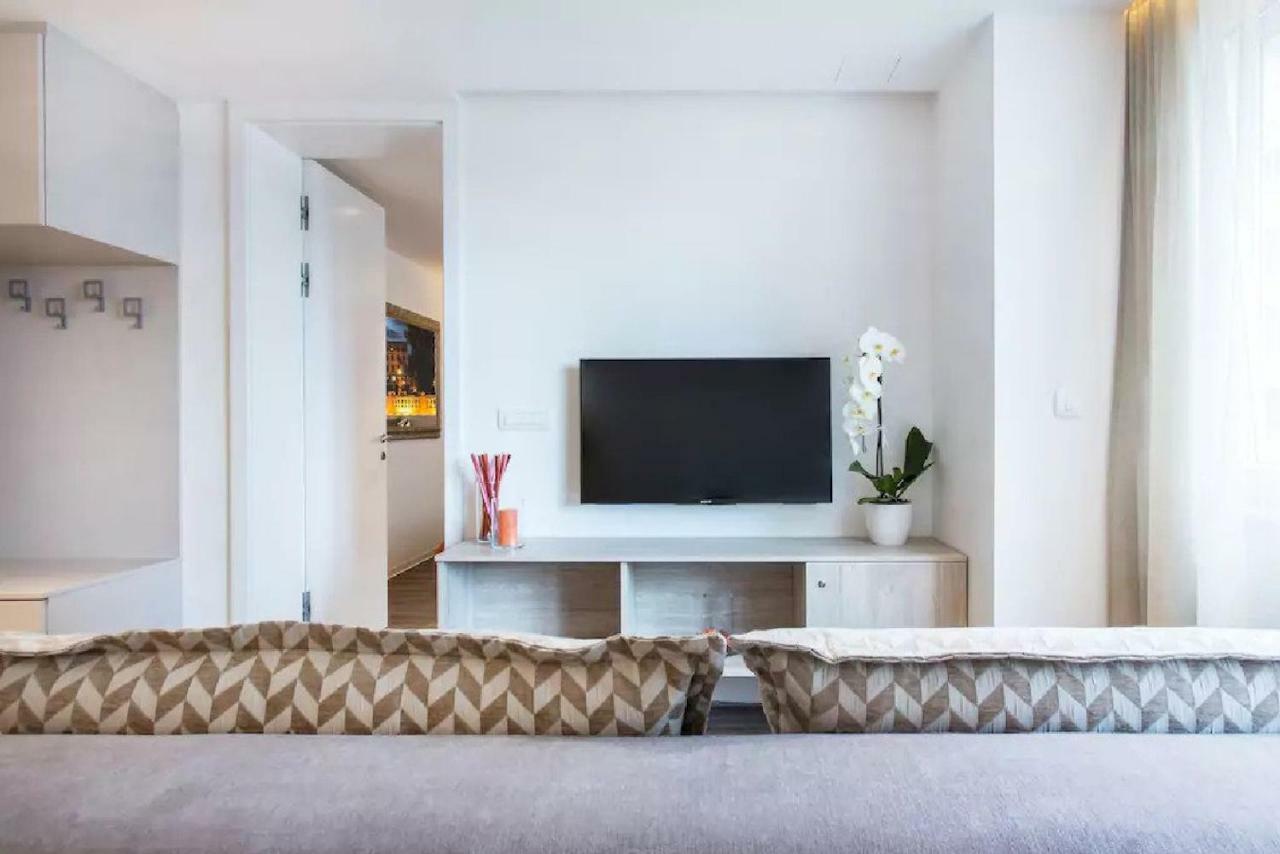 ★ Exclusive Central Apartment ★ Free Garage ★ Ljubljana Eksteriør bilde