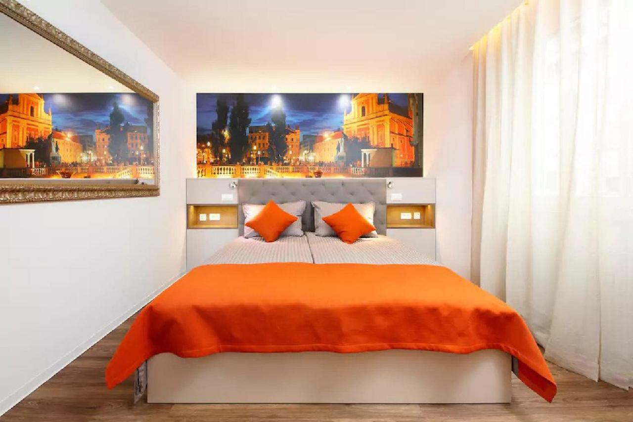 ★ Exclusive Central Apartment ★ Free Garage ★ Ljubljana Eksteriør bilde